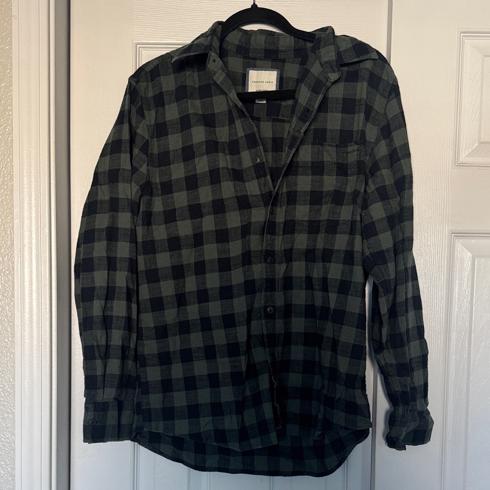 American Eagle Outfitters Men's Flannel